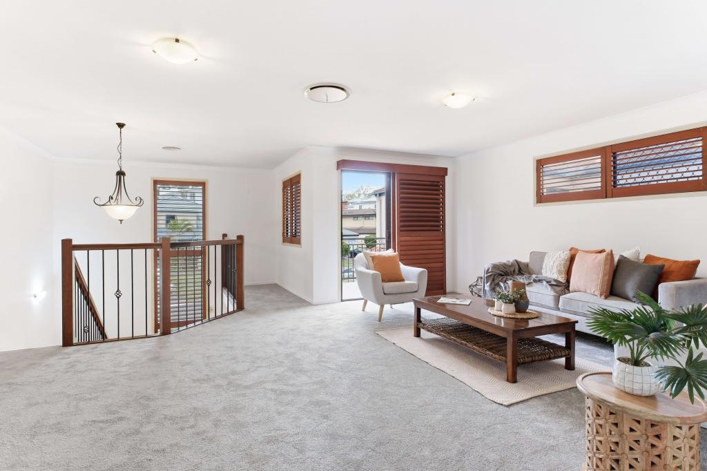 26 Estate Pl, Holland Park West, QLD 4121