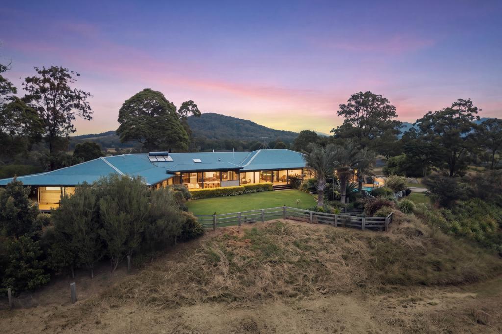 209 East West Rd, Valla, NSW 2448