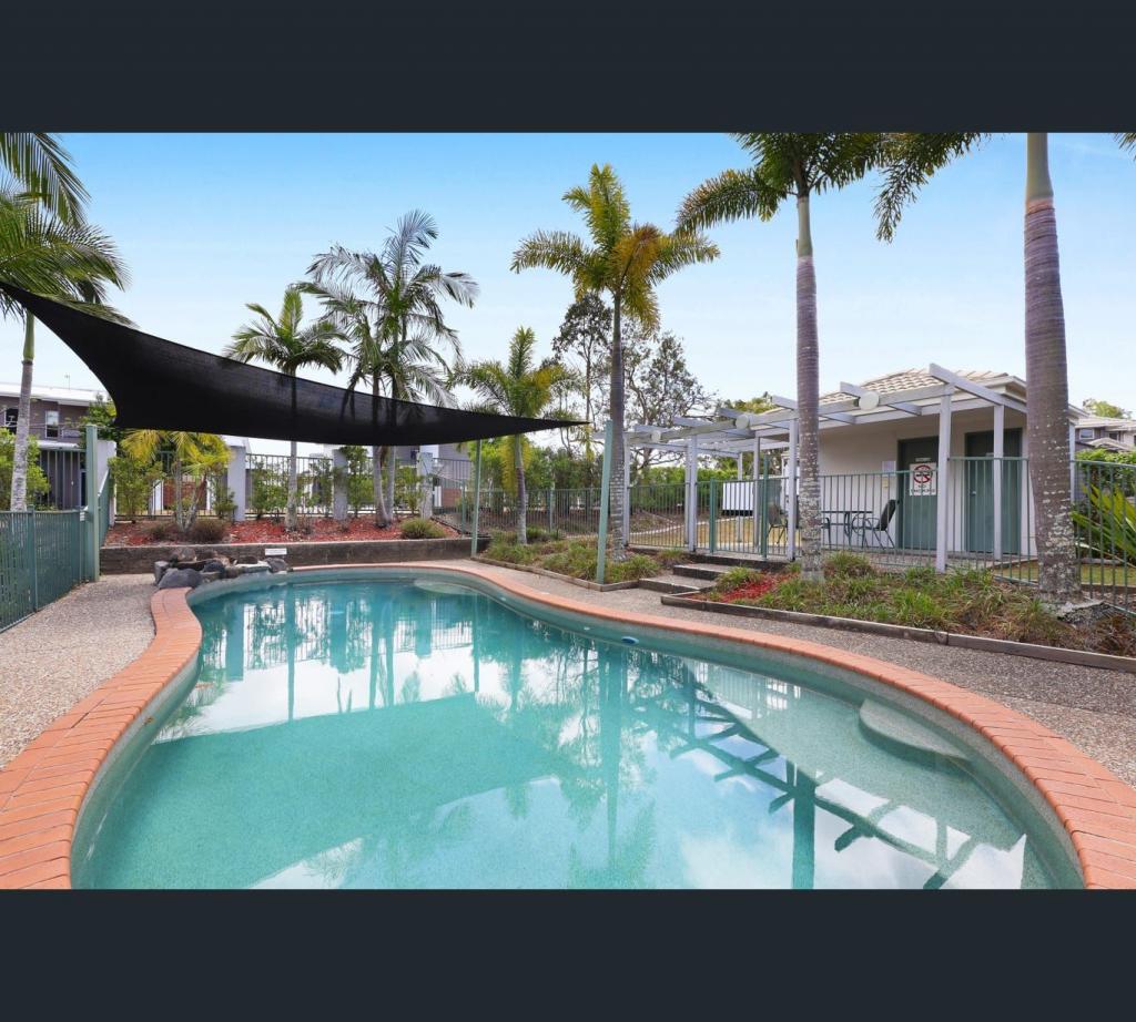 25/1-3 Carnarvon Ct, Oxenford, QLD 4210