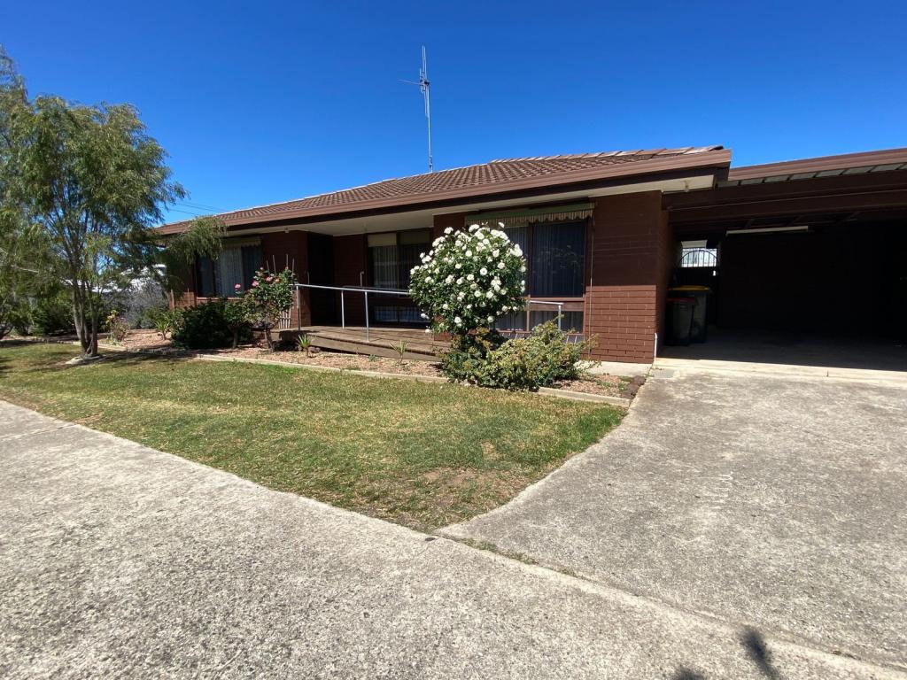 1/27 Victoria St, Maryborough, VIC 3465