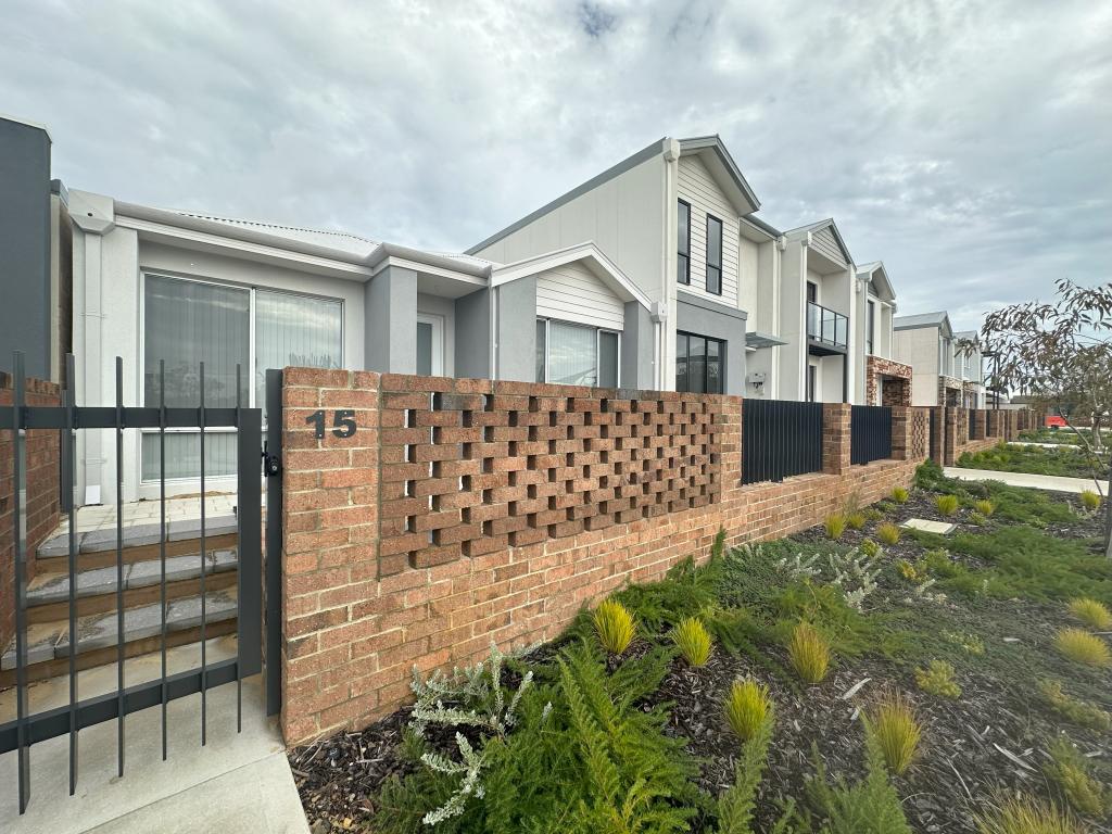 15 Jumellea Way, Treeby, WA 6164