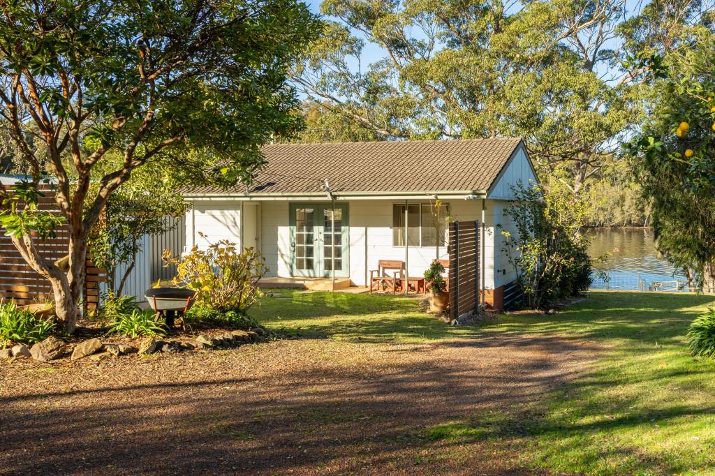 55 O'Connells Point Rd, Wallaga Lake, NSW 2546