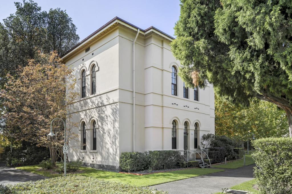 53 Wiltshire Dr, Kew, VIC 3101