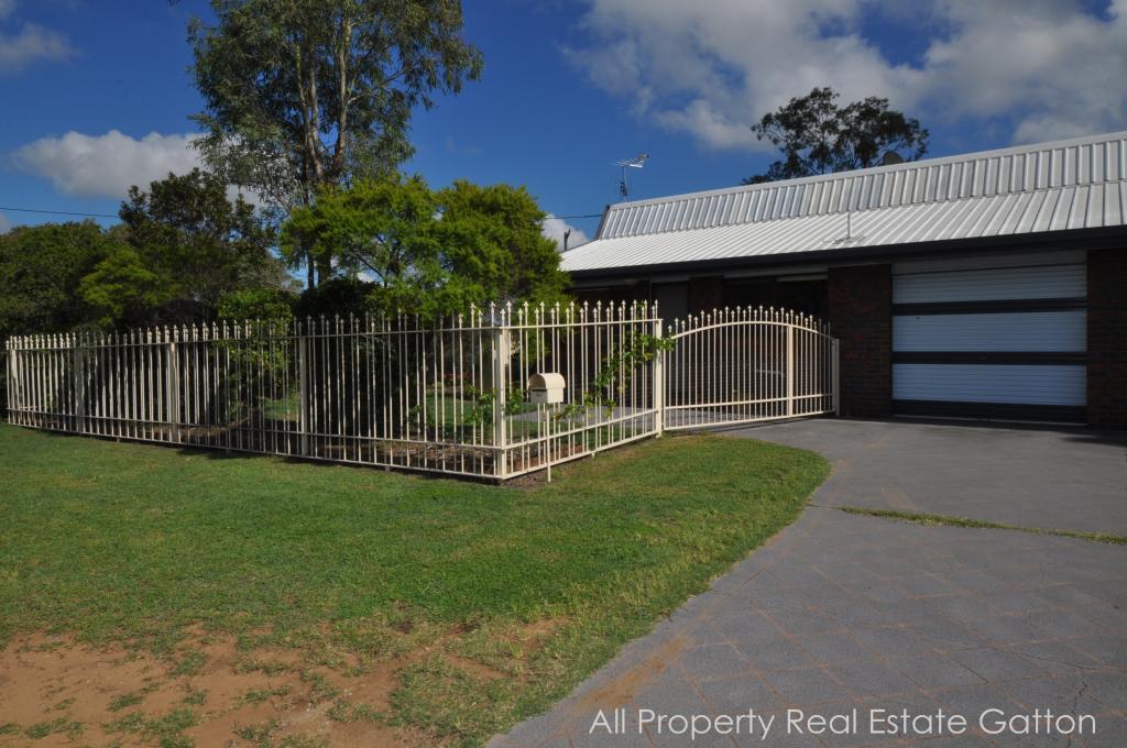 1/1 Mckay St, Gatton, QLD 4343