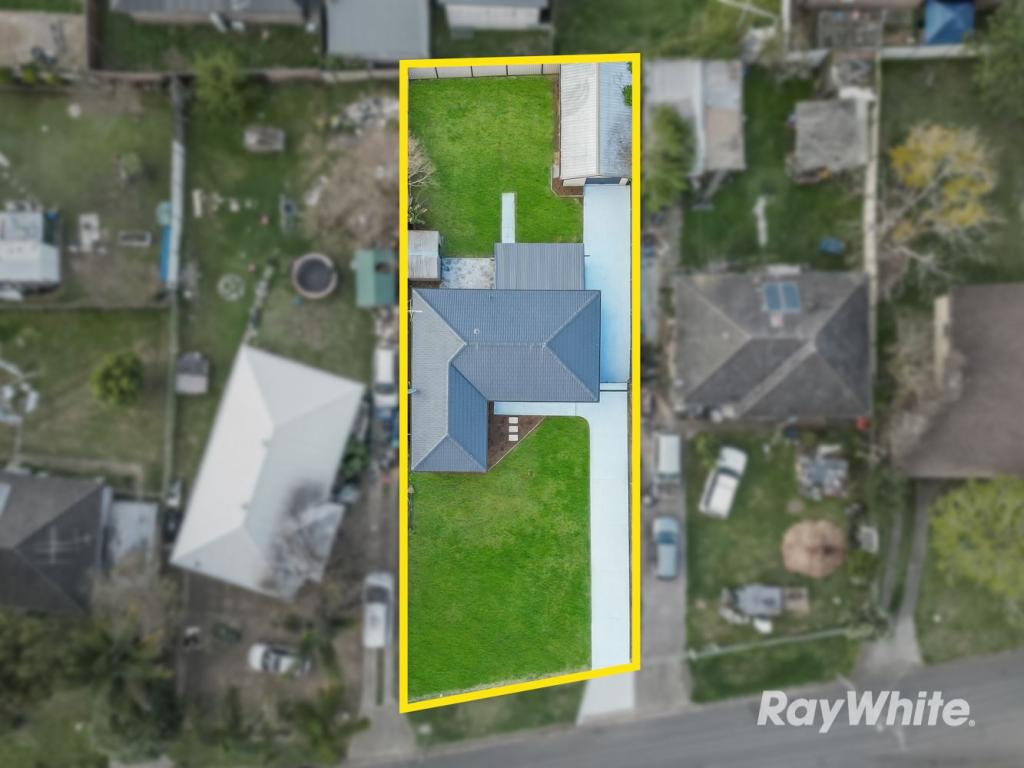 7 Samoa Pl, Lethbridge Park, NSW 2770