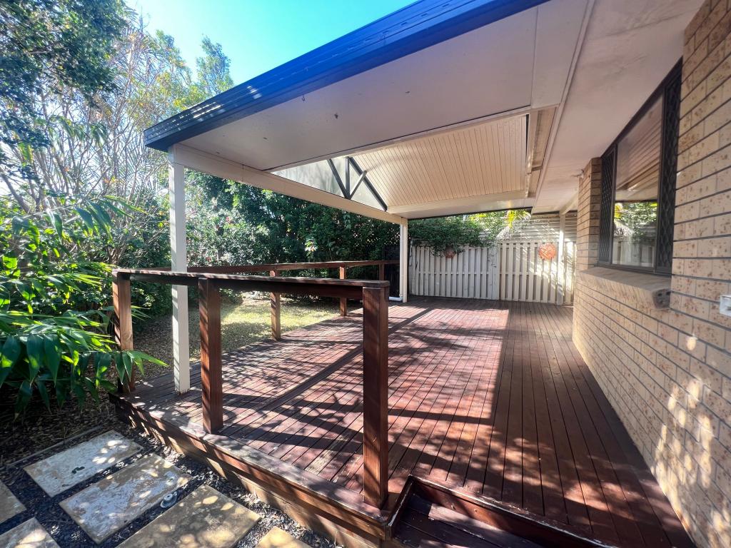 10/3 Duet Dr, Mermaid Waters, QLD 4218
