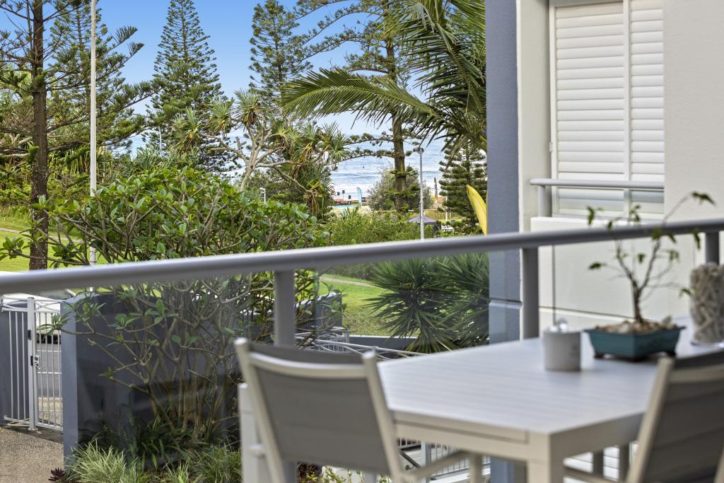 301/3 Mclean St, Coolangatta, QLD 4225