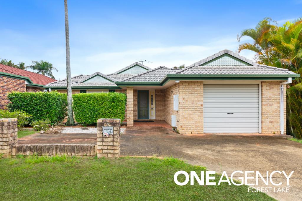 54 Lakeside Cres, Forest Lake, QLD 4078