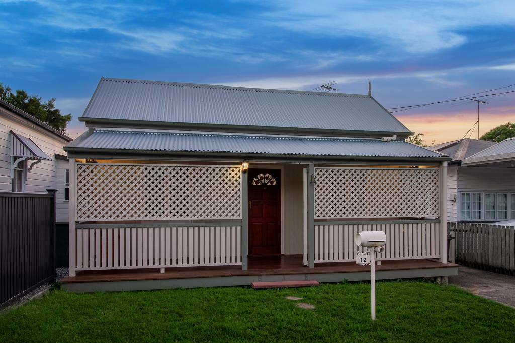 12 Walker St, Windsor, QLD 4030