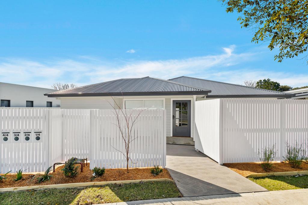 1/4 CALDERWOOD RD, ALBION PARK, NSW 2527