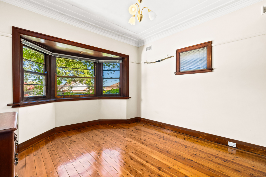 83 Charlotte St, Ashfield, NSW 2131