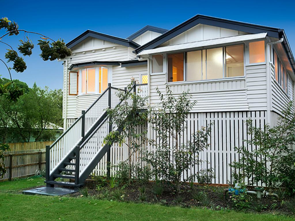 10/11 Cottenham St, Fairfield, QLD 4103