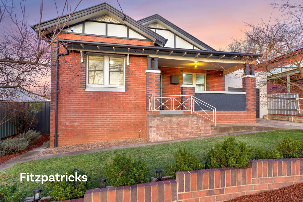 1 YOUNG ST, TURVEY PARK, NSW 2650