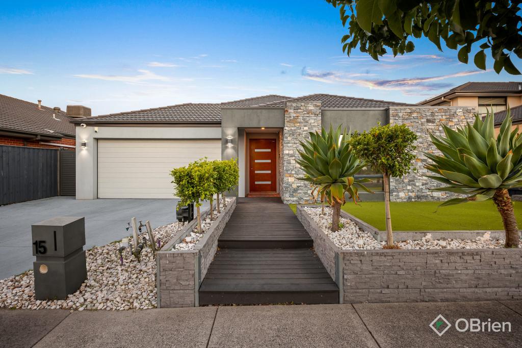 15 Herring Ave, Cranbourne North, VIC 3977