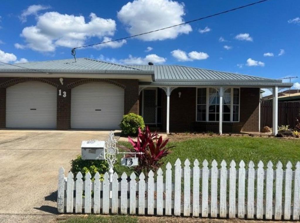 13 Schubert St, Strathpine, QLD 4500