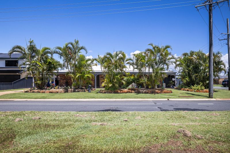 61 Endeavour Dr, Banksia Beach, QLD 4507