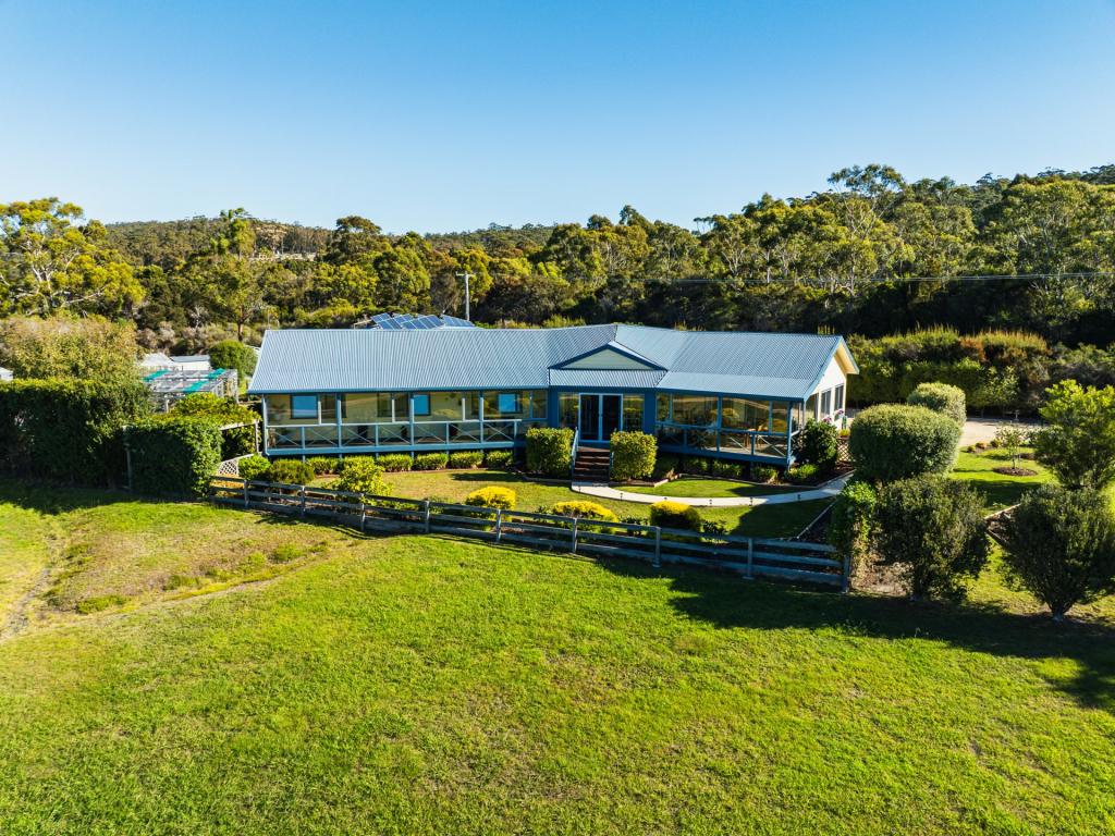 5 Bay Cl, St Helens, TAS 7216