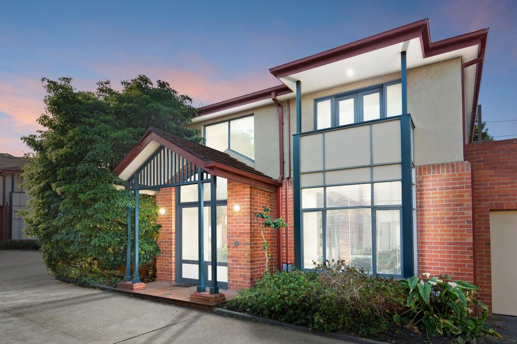 8/5-7 Hall St, Cheltenham, VIC 3192