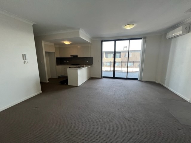 121/69 Elizabeth Dr, Liverpool, NSW 2170