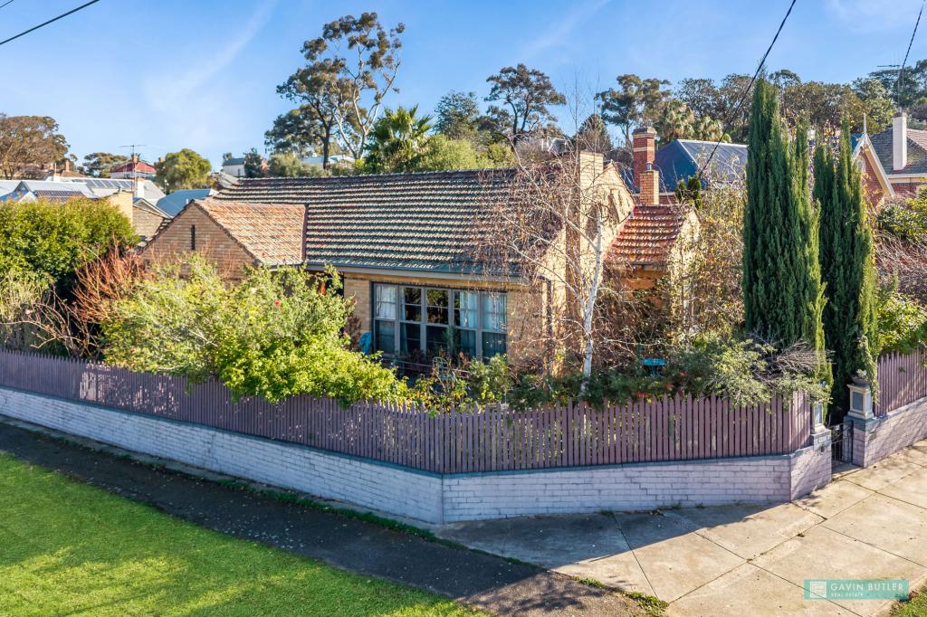 32 Reginald St, Quarry Hill, VIC 3550