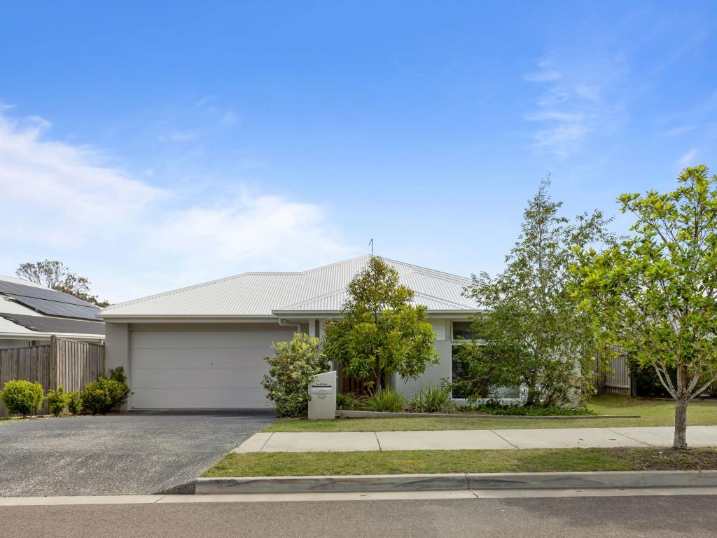 6 Challenger Way, Coomera, QLD 4209