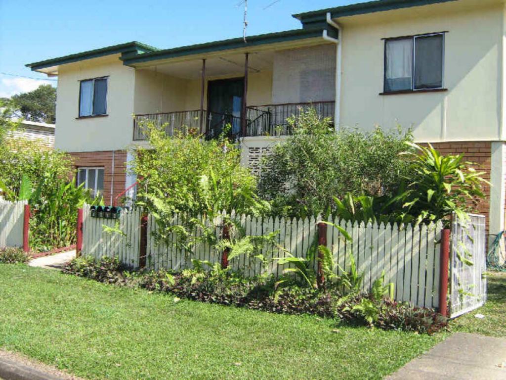 3/7 Venables St, Ingham, QLD 4850