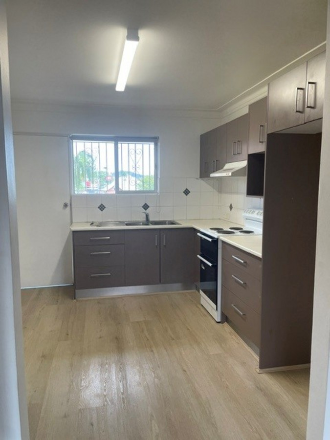 8/562 Logan Rd, Greenslopes, QLD 4120