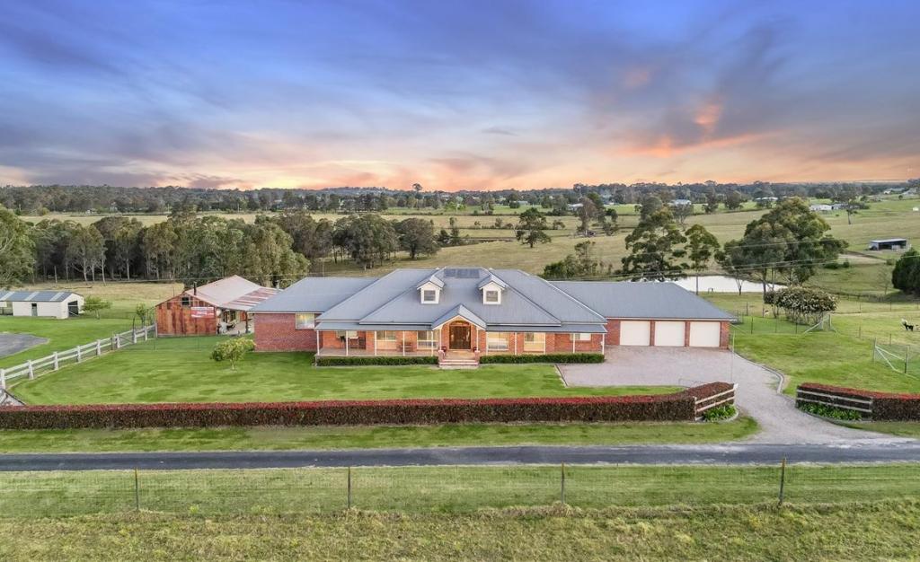 864 Silverdale Rd, Werombi, NSW 2570