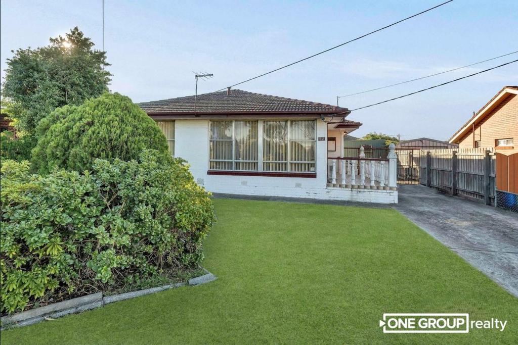 32 Almurta Ave, Coolaroo, VIC 3048