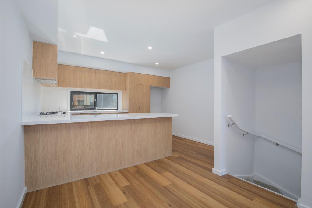 2/2 CORYMBIA WAY, WARATAH WEST, NSW 2298