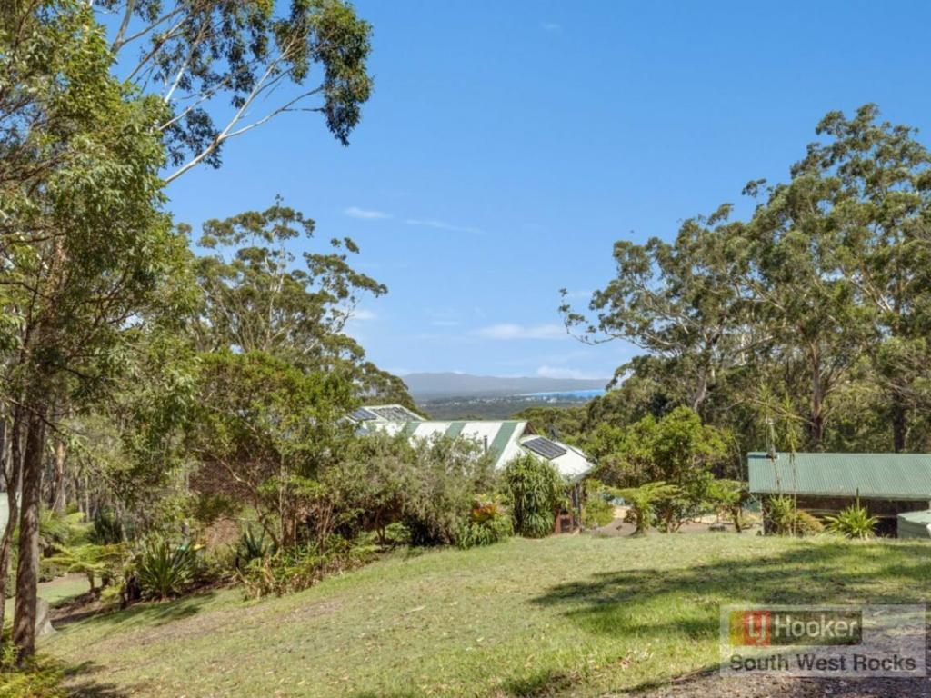 47 FERN TREE CL, ARAKOON, NSW 2431