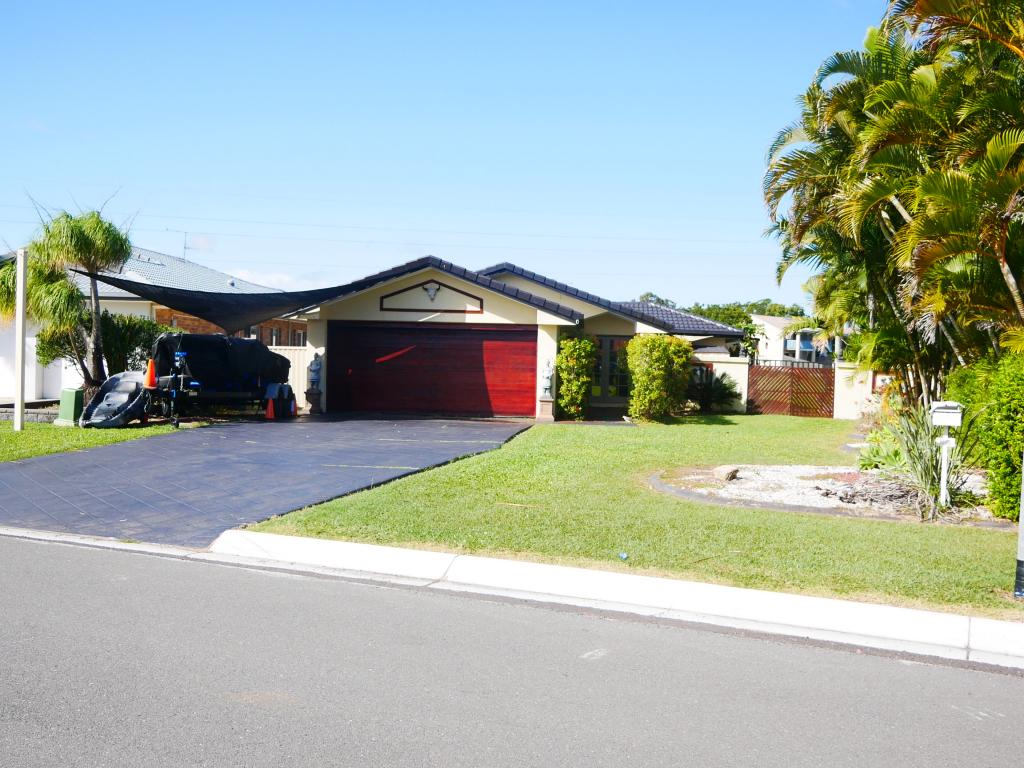 68 Saint Andrews Dr, Cornubia, QLD 4130