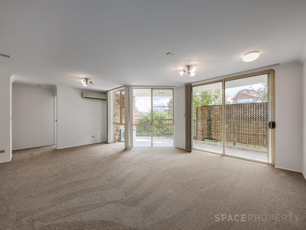 2/81 Scott Rd, Herston, QLD 4006