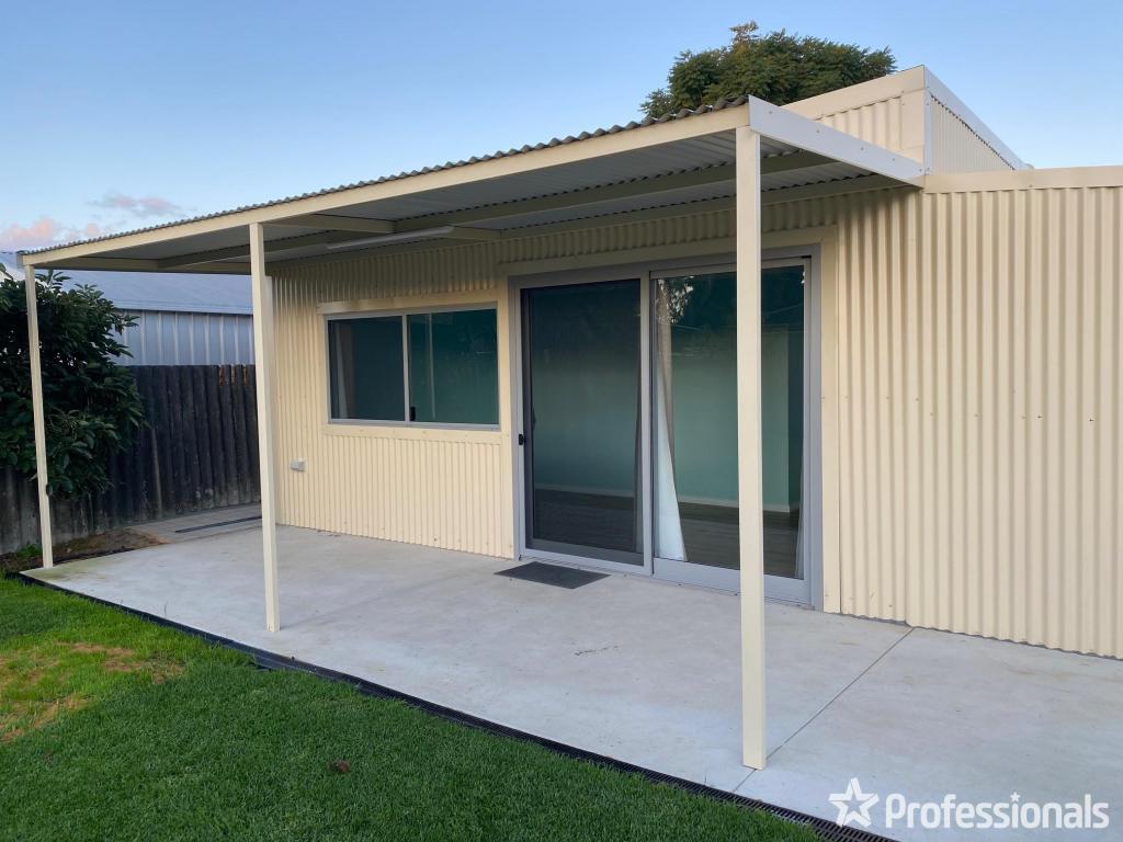 18 Hemeleers Street  Granny Flat, Gosnells, WA 6110