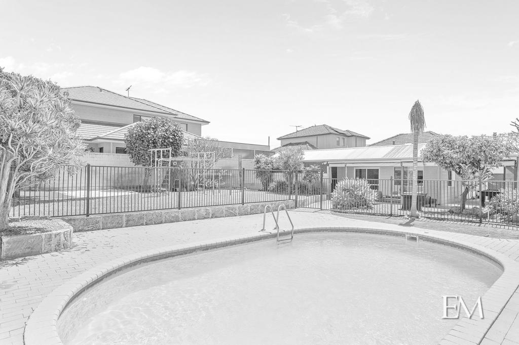 33 Beatrice St, Doubleview, WA 6018