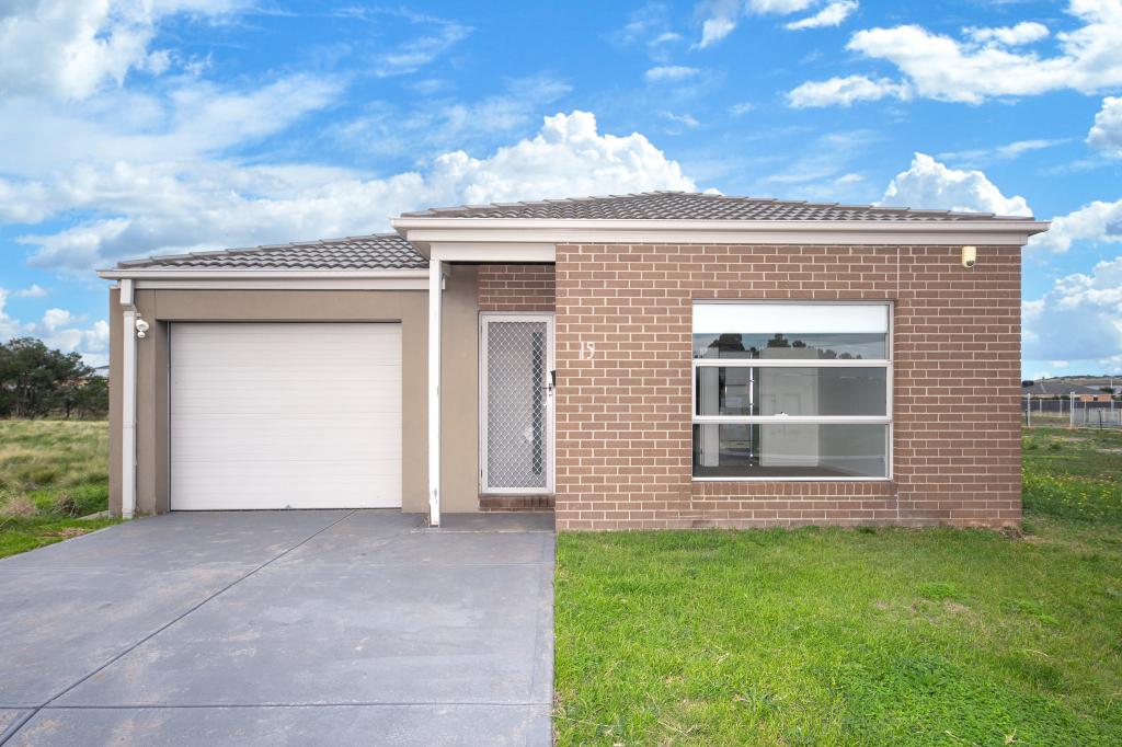 15 Darryn Ct, Sunbury, VIC 3429