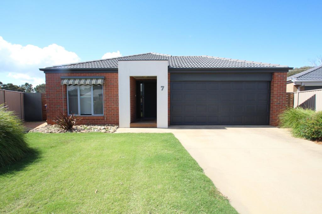 7 Russell Ct, Barooga, NSW 3644