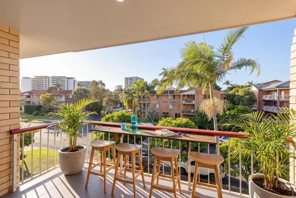 7/4 Allara Ave, Palm Beach, QLD 4221