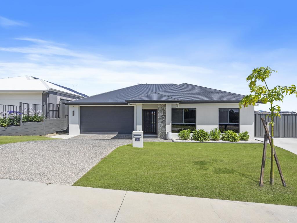 38 Quartz Cres, Collingwood Park, QLD 4301