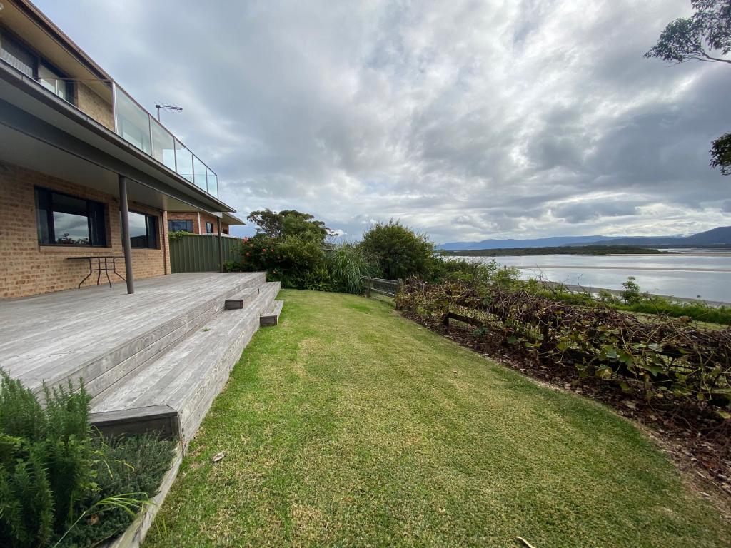 2/73 Orama Cres, Orient Point, NSW 2540