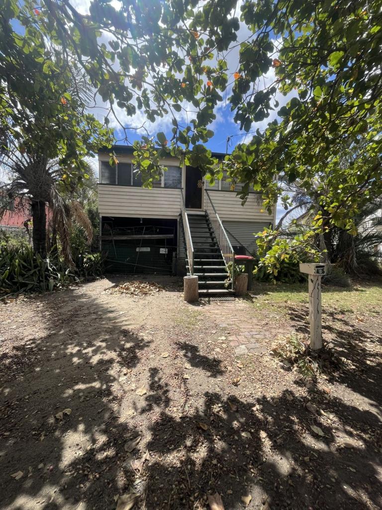 485 Quay St, Depot Hill, QLD 4700