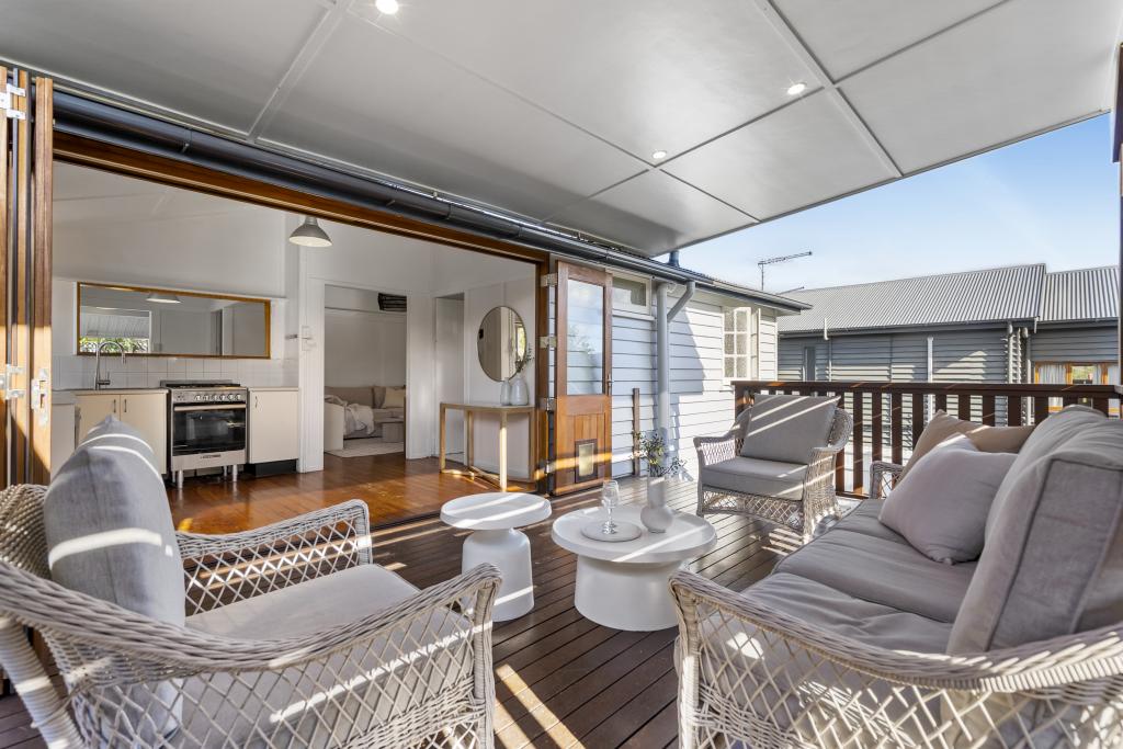 5 Somervell St, Annerley, QLD 4103