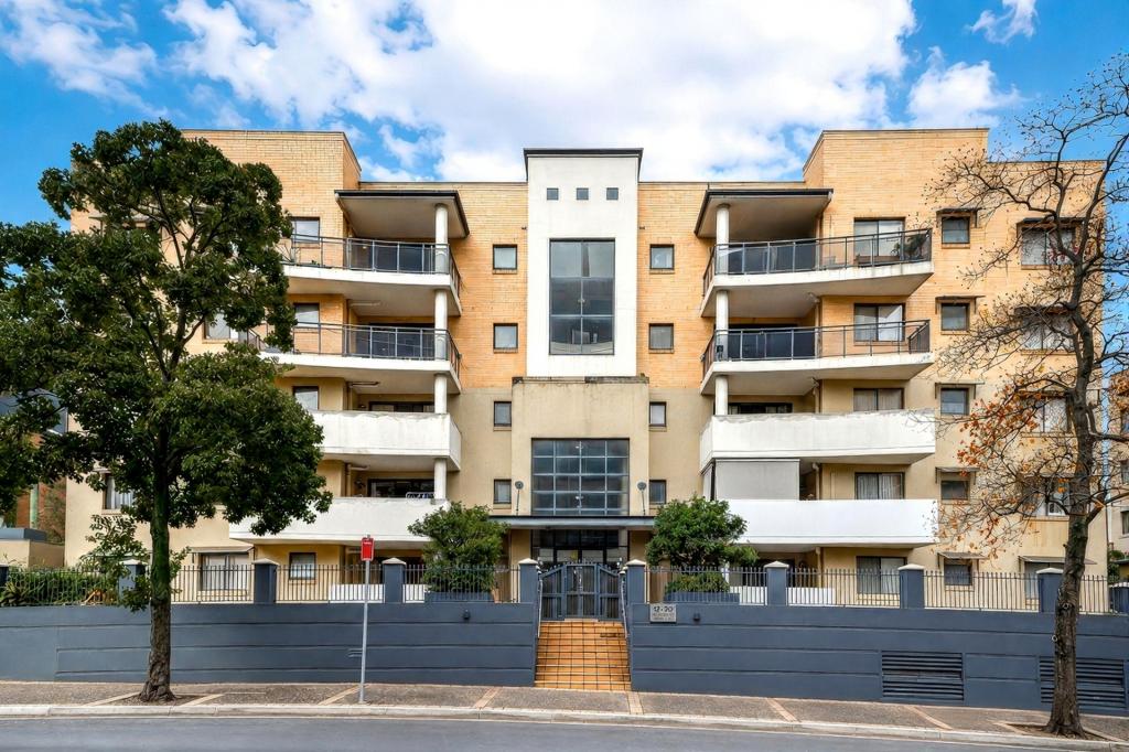 35/12-20 Lachlan St, Liverpool, NSW 2170