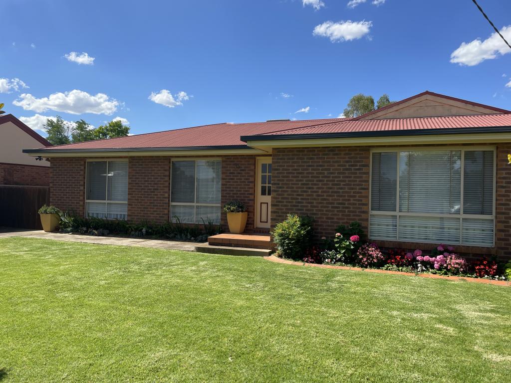 35a Yarran St, Hanwood, NSW 2680