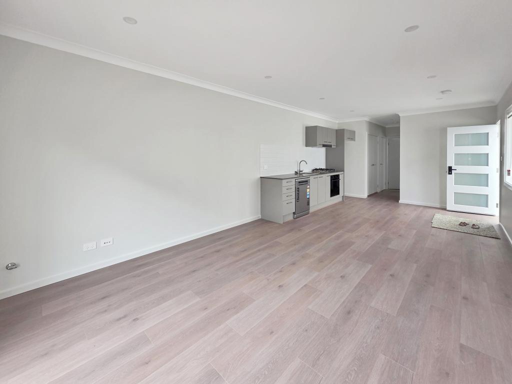 14a Shorthorn Ave, Glenmore Park, NSW 2745