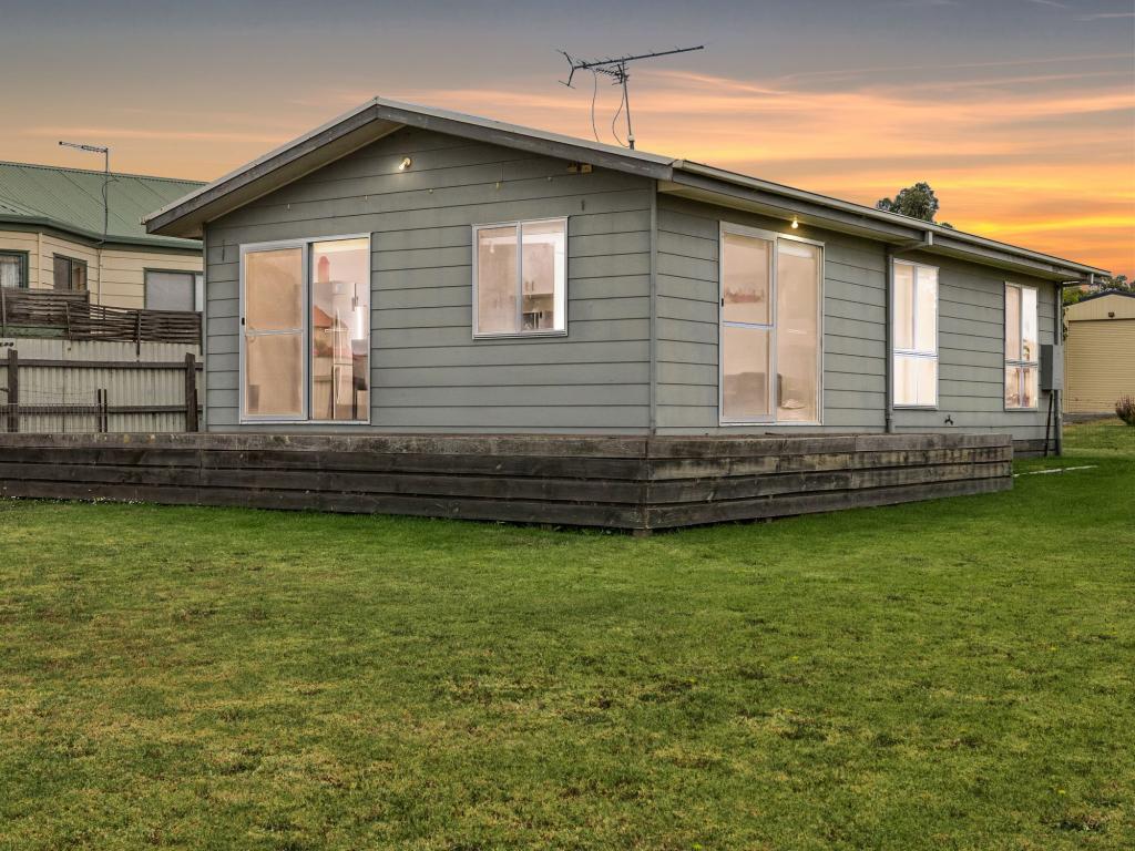 9 Walker St, Dalyston, VIC 3992