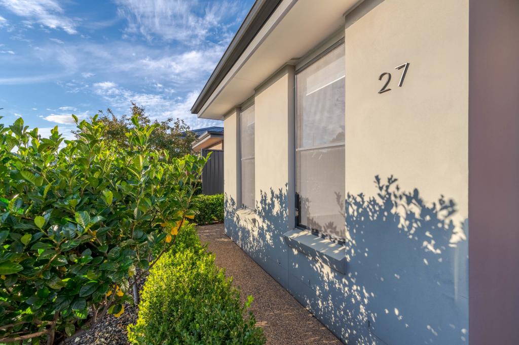 27 FOUNTAIN CCT, DUBBO, NSW 2830