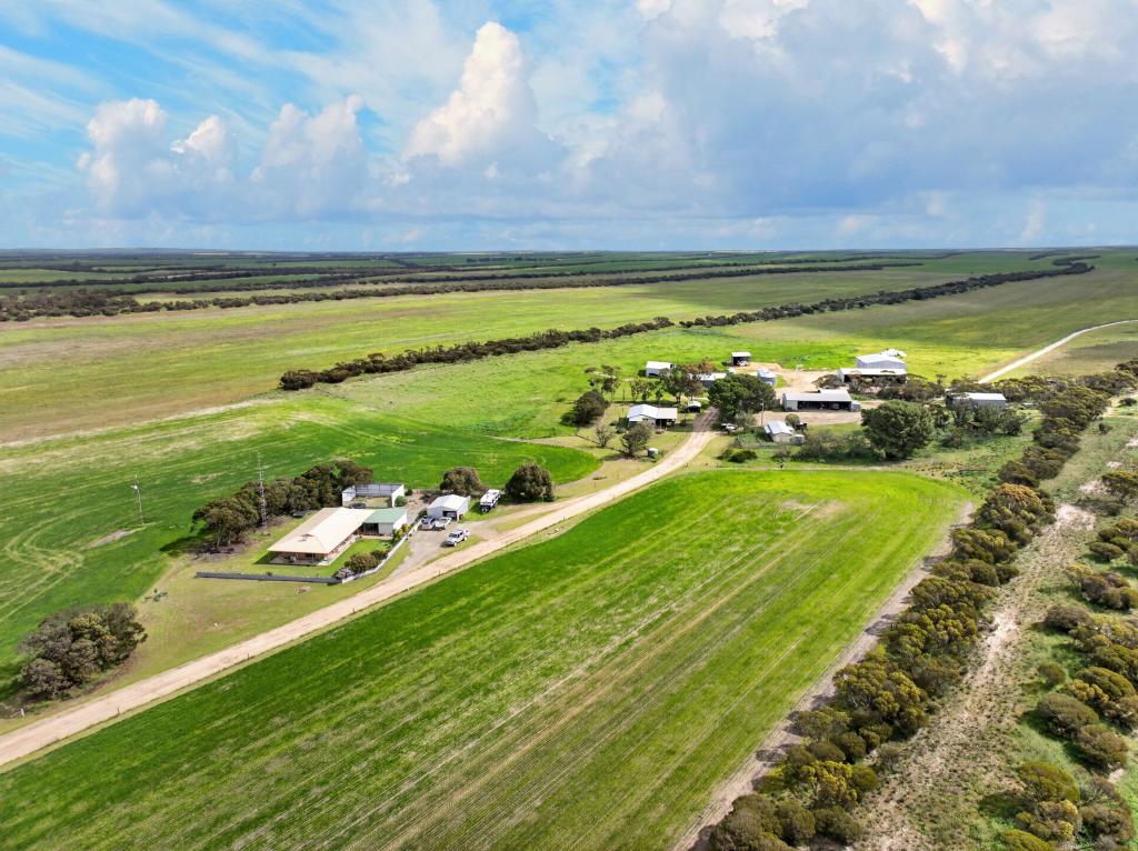 'Mungala' Murdinga-Murlong Rd, Murlong, SA 5642