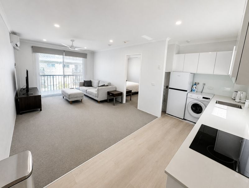42/69-73 FERNY AVE, SURFERS PARADISE, QLD 4217