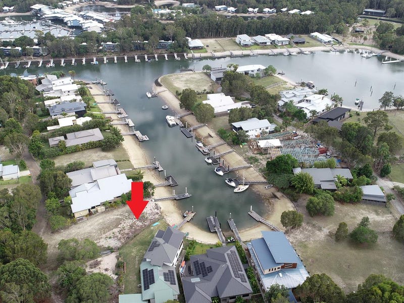 3 Livistona Ct, South Stradbroke, QLD 4216
